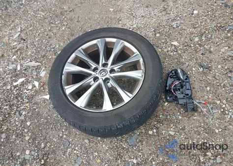 2018 Toyota Rav4 Limited z USA, uszkodzony, nr VIN JTMDFREV0JJ242775